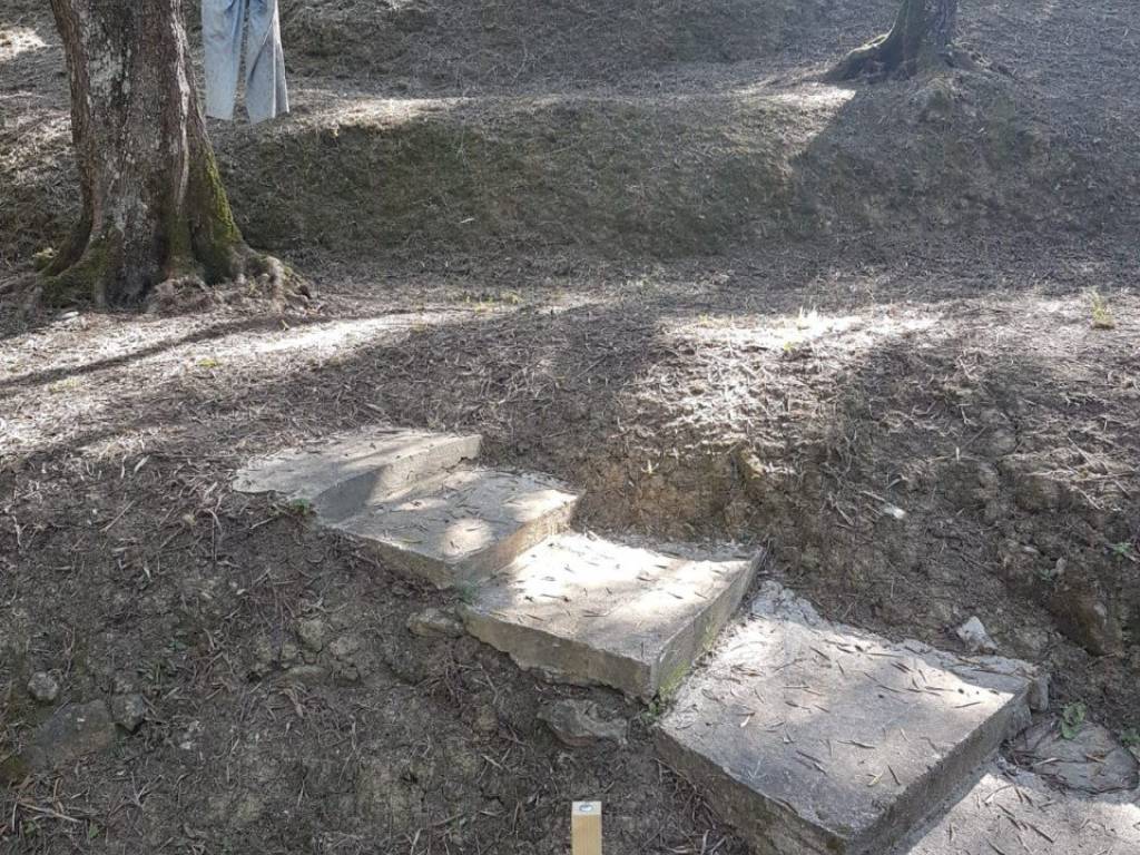 Terreno non edificabile, massarosa