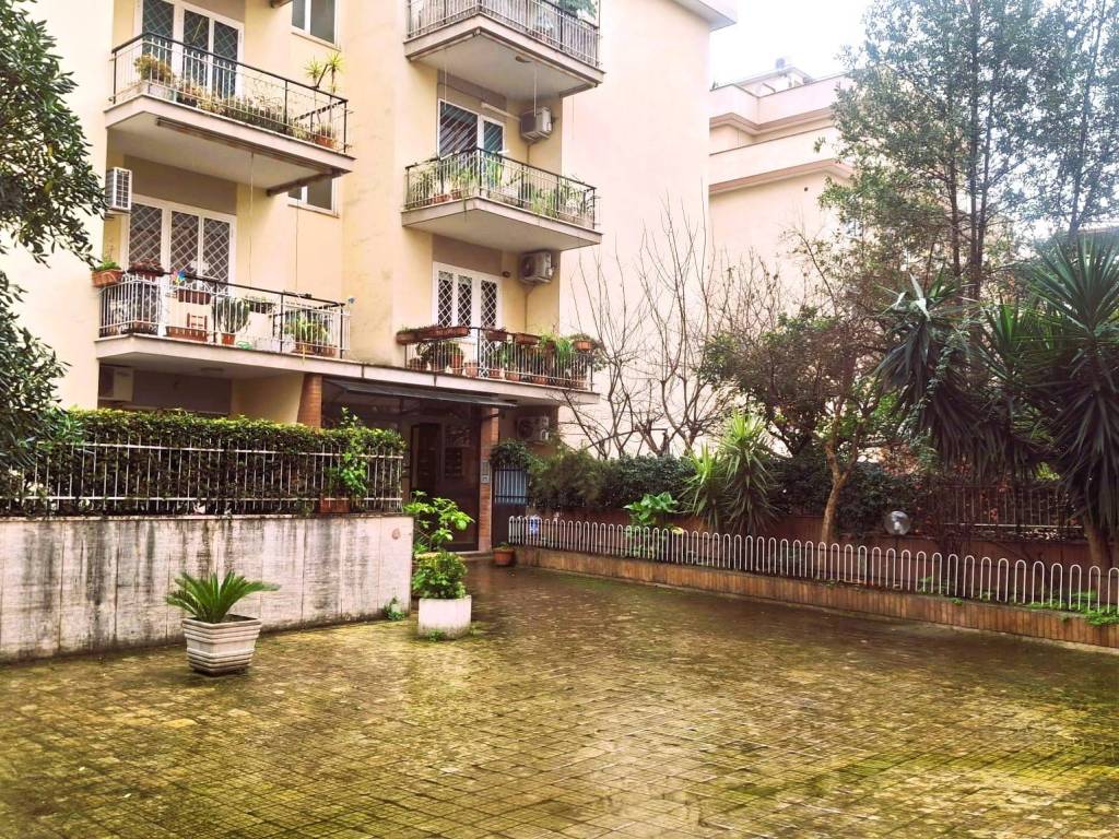 Attico via dell'Aquila Reale 47, Tor Tre Teste - Torre Maura, Roma