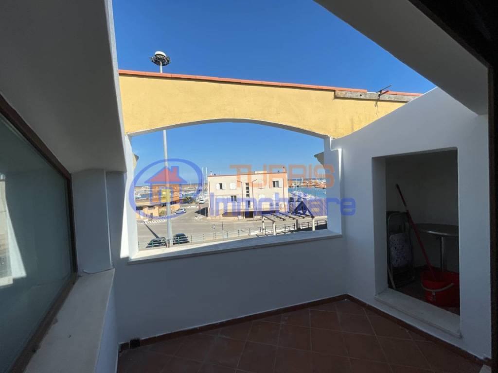 Bilocale via mare 26, porto torres