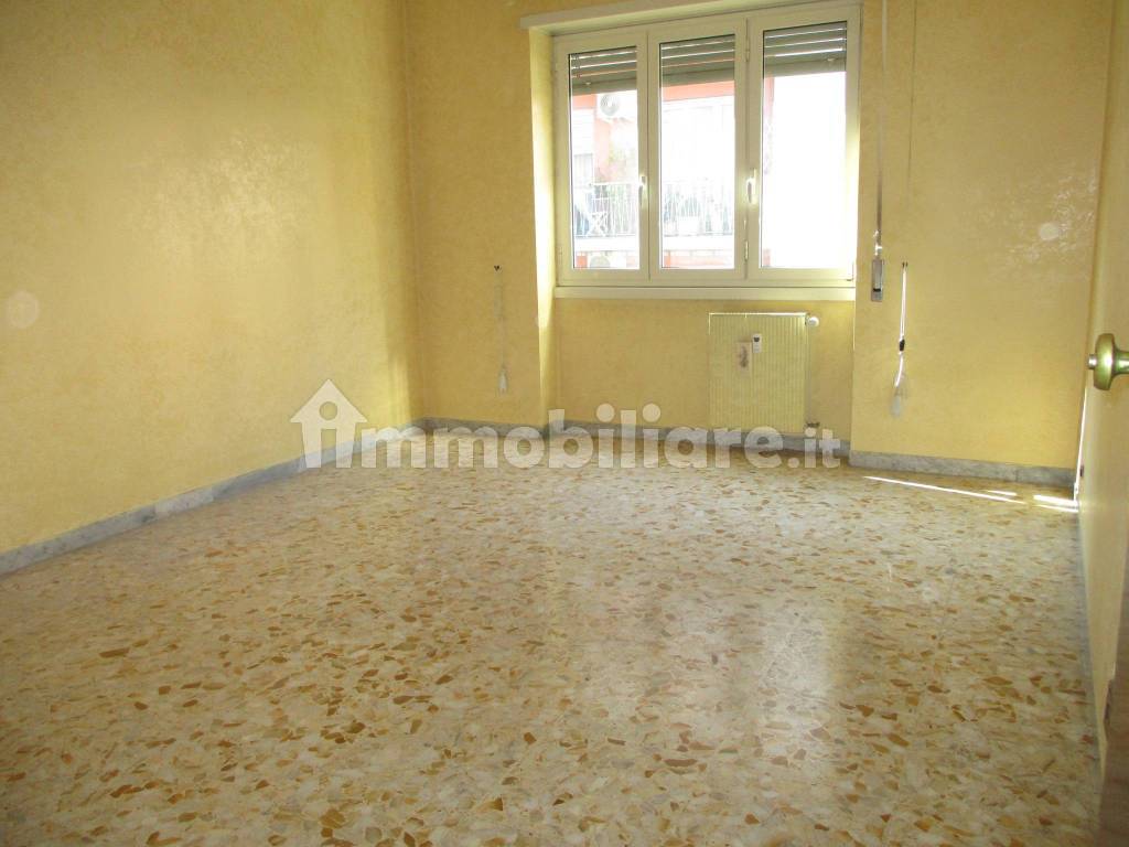 Stanza non arredata