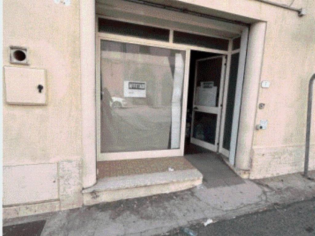 Negozio all'asta piazza stazione 7, abbasanta