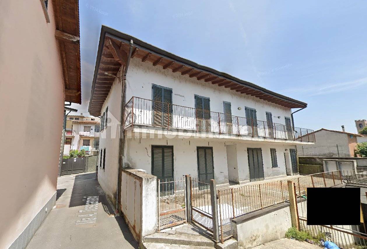 Palazzo - Stabile in vendita a Fontanella