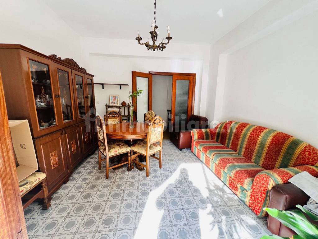 Salone