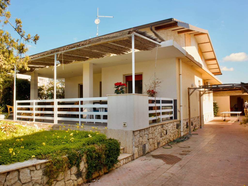 Villa unifamiliare via linosa 12, contrade di marina di ragusa, ragusa