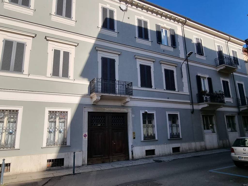 Appartamento via emilio faà di bruno 88, piazza della libertà, alessandria