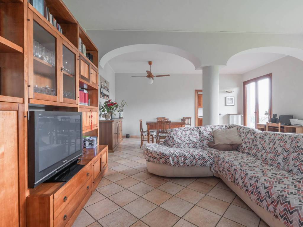 Terratetto unifamiliare via traversa per mazzone 24, sant'ippolito, prato