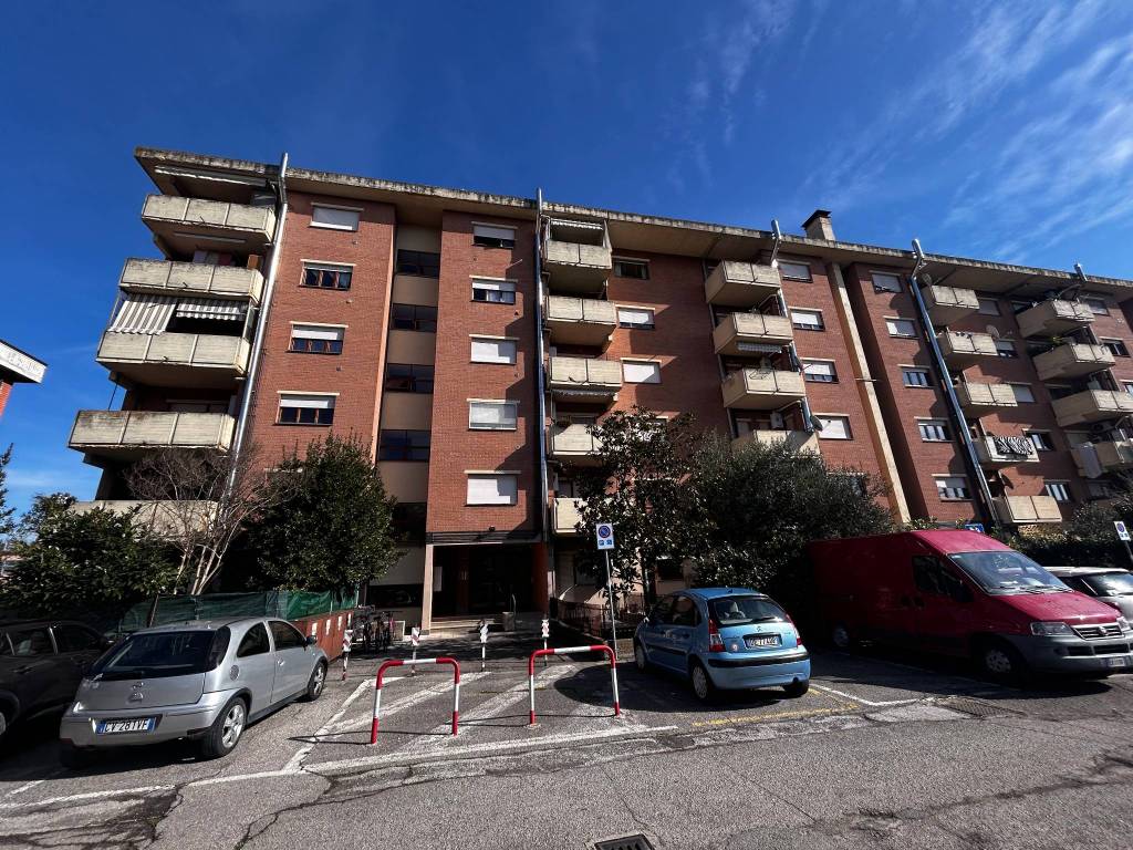 Bilocale via ruggero grieco, ponte san giovanni - balanzano, perugia