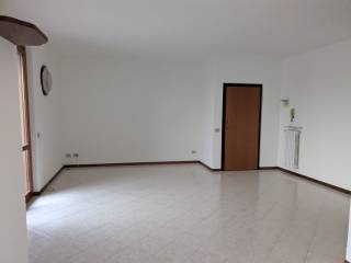 Stanza non arredata