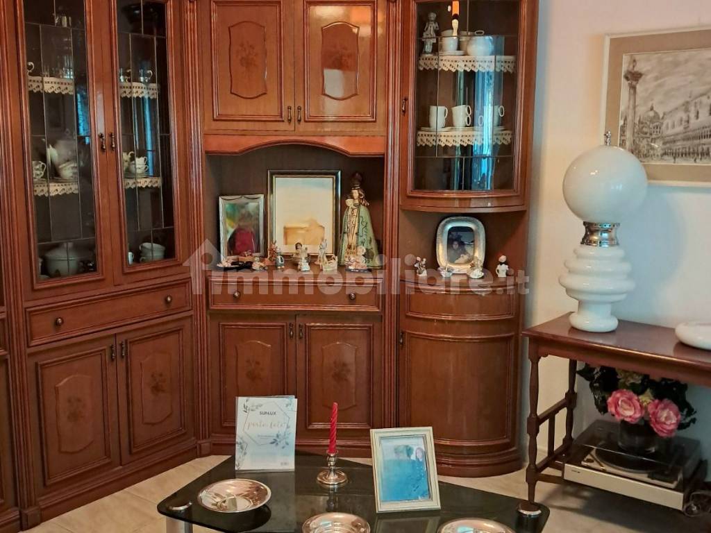 Salone