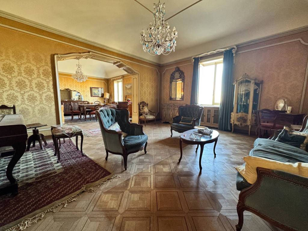 Appartamento corso giovanni gastaldi 39, centro, vercelli