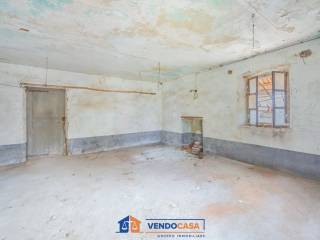 Stanza non arredata