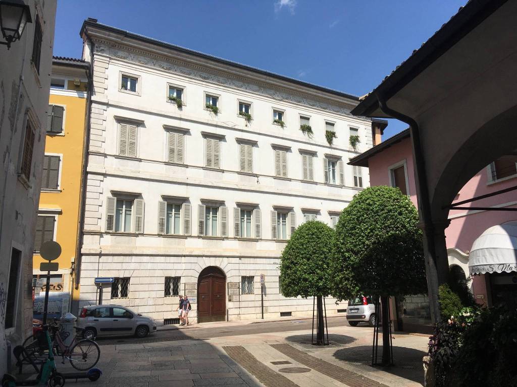 Ufficio - studio via san marco 21, centro storico, trento