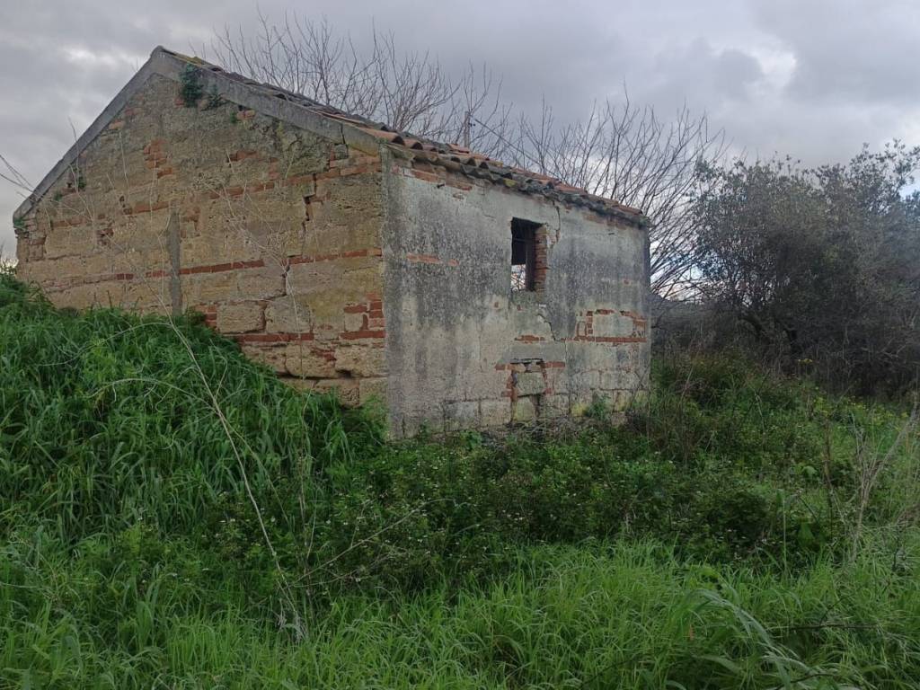 Terreno agricolo via provinciale condrò, condrò