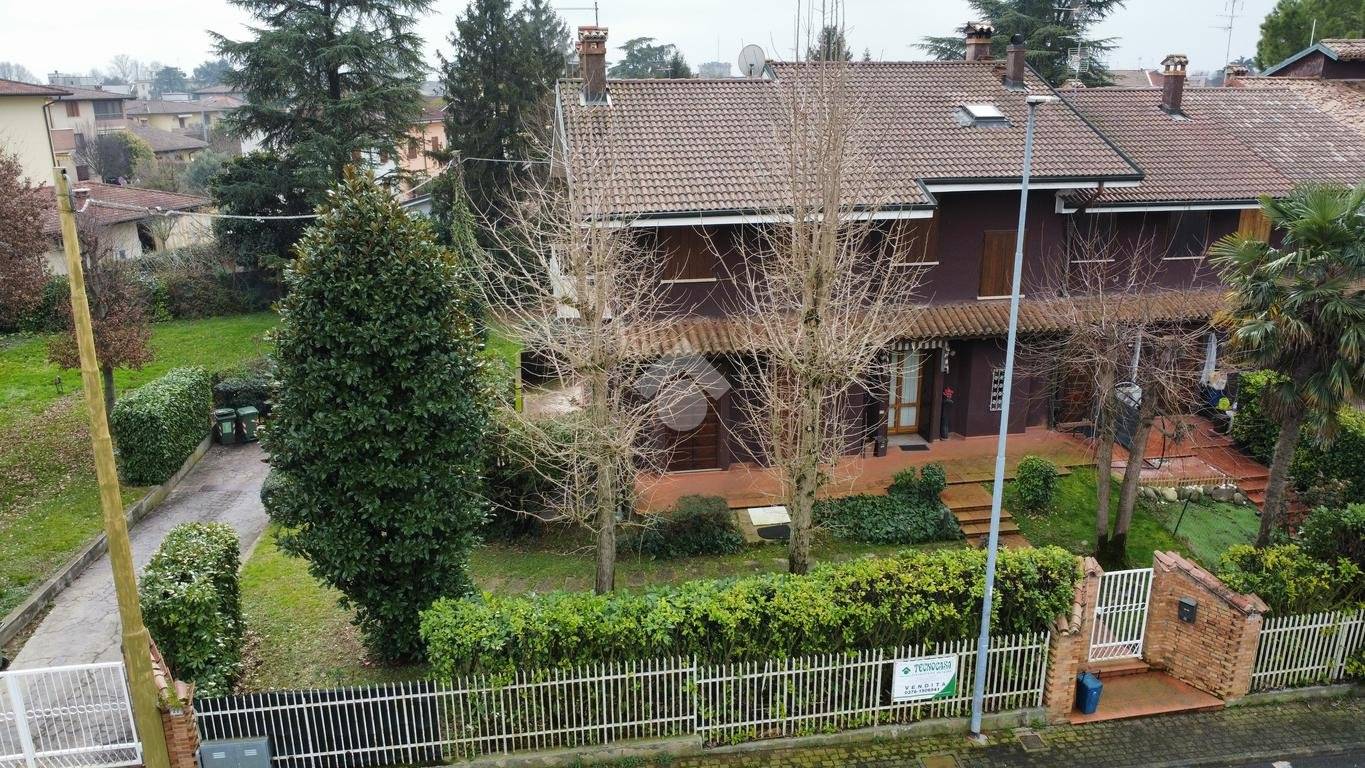 Villetta a schiera in vendita a Borgo Virgilio