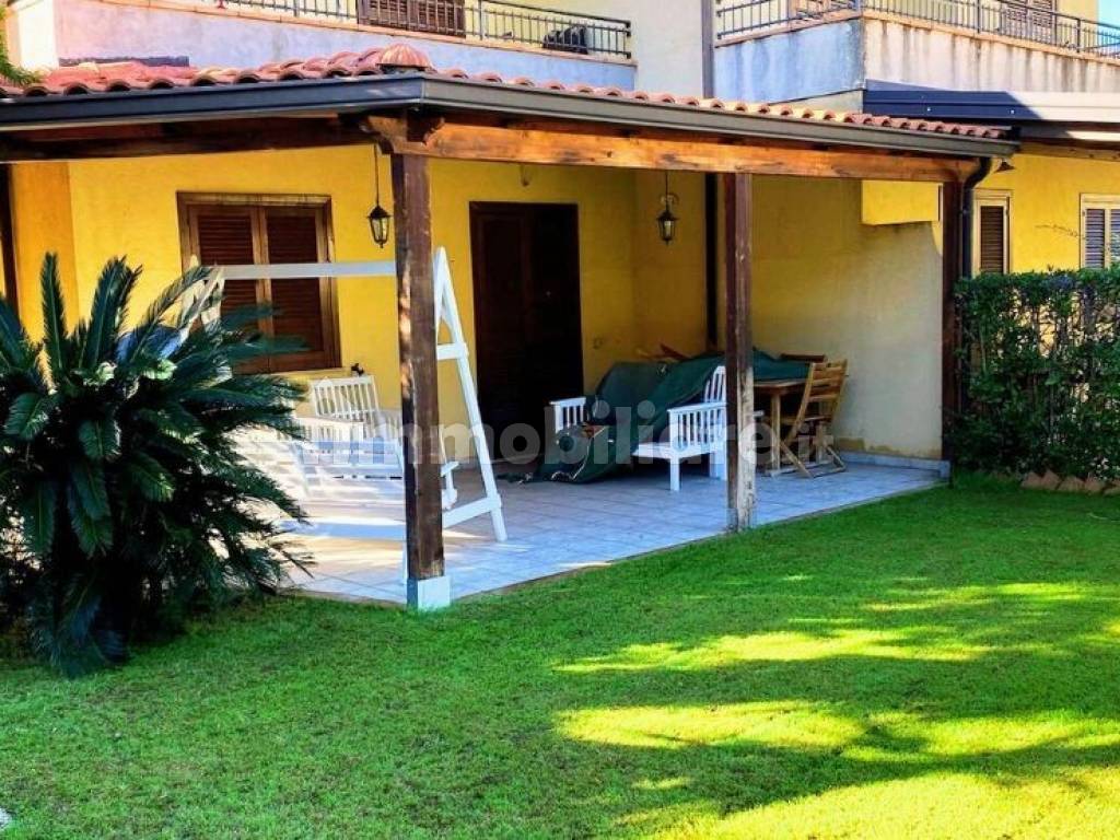 Vendita Villa Bifamiliare In Cittadella Del Capo Bonifati Ottimo Stato vendita-villa-bifamiliare-in-cittadella-del-capo-bonifati-ottimo-stato