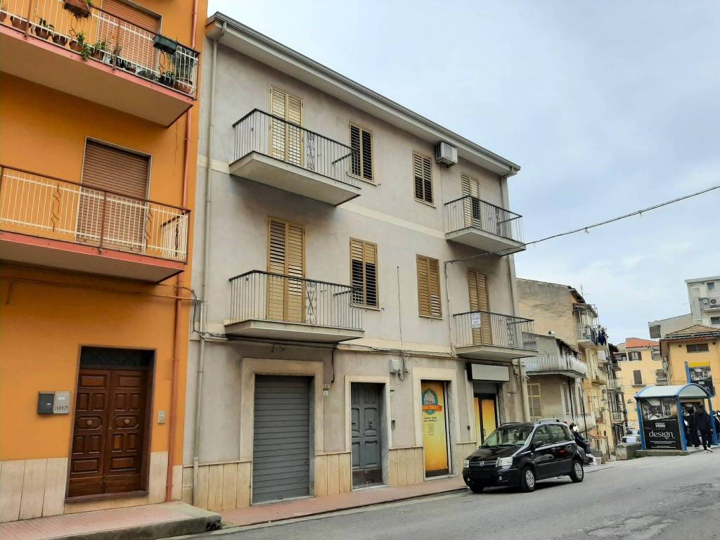 Terratetto unifamiliare via guglielmo marconi 343, nicastro sambiase, lamezia terme