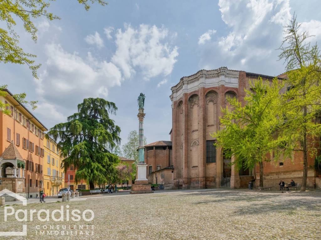 Trilocale vicolo dell'orto, castiglione - tribunale, bologna