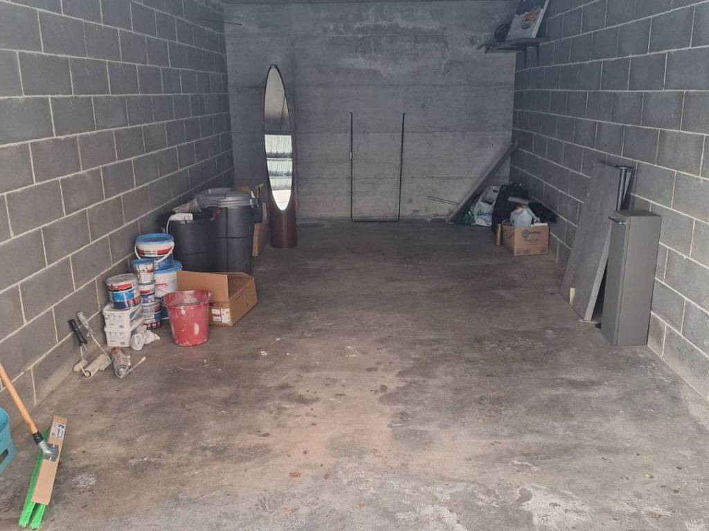 Garage - box via stefano paolino 61, carassone, mondovì