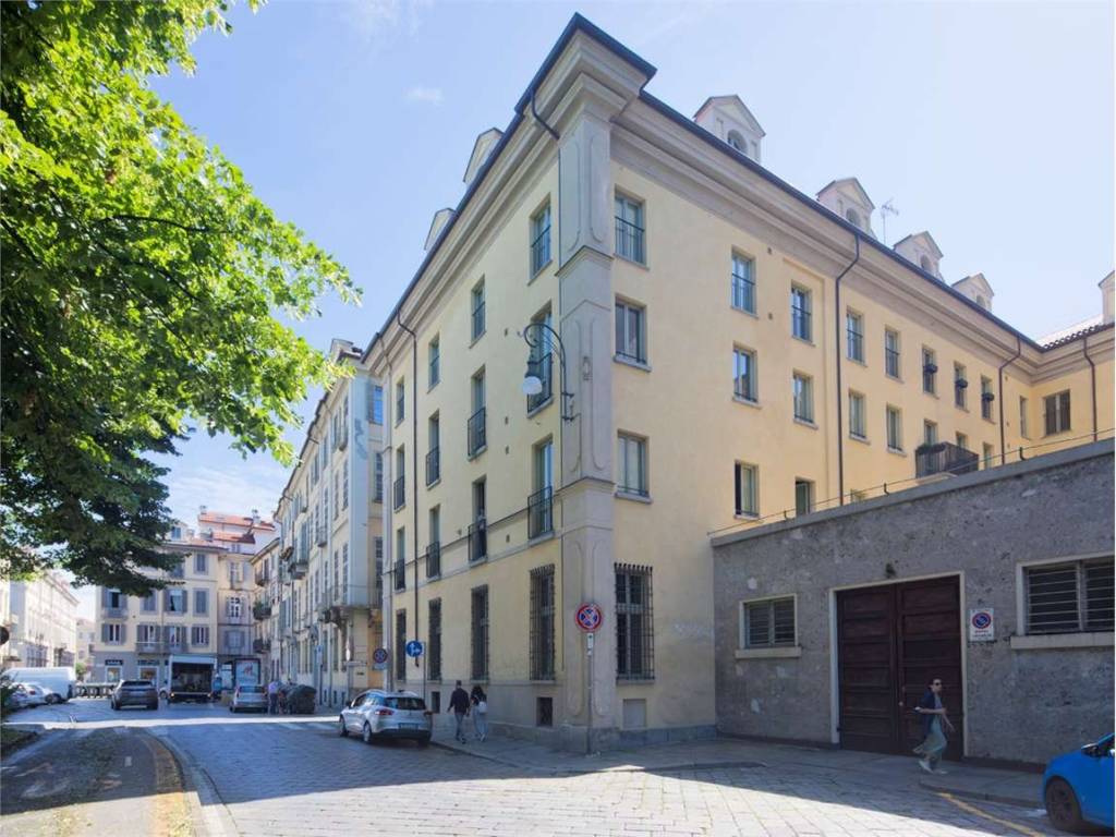 Trilocale via barbaroux , 43, quadrilatero romano, torino