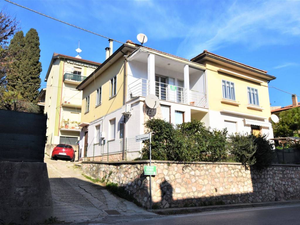 Quadrilocale via maria montessori 1, porto san giorgio