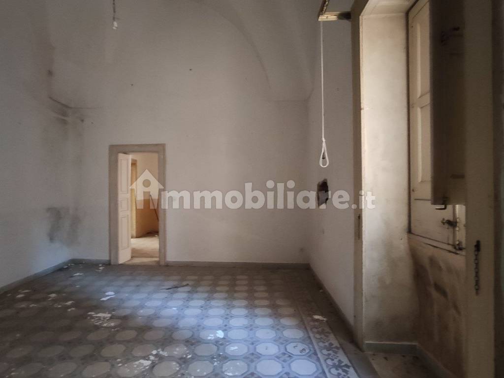 Stanza non arredata
