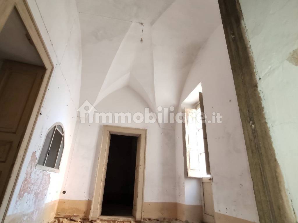 Stanza non arredata