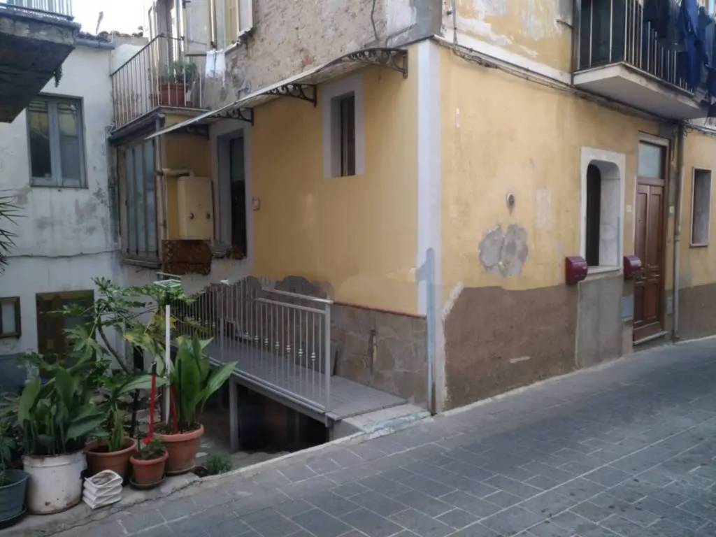 Appartamento via san rocco, roccanova