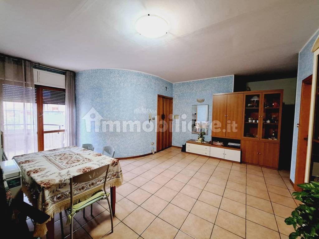 Salone