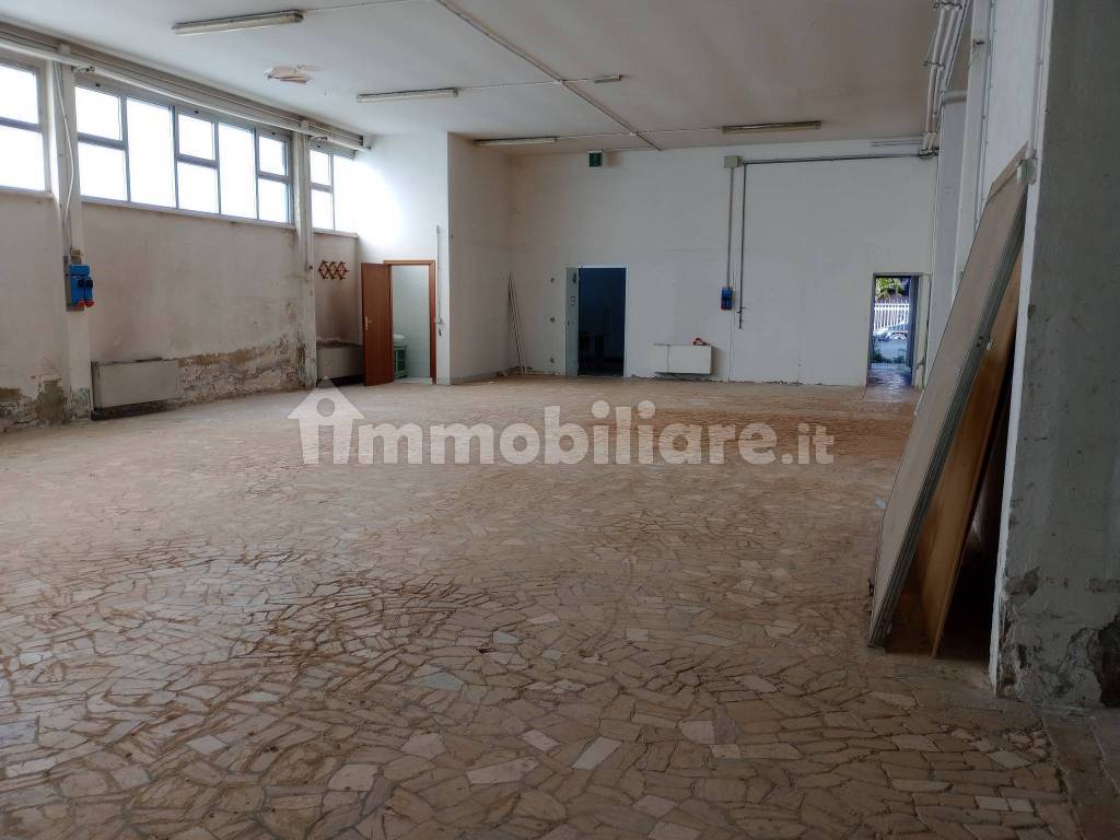 Interno non residenziale