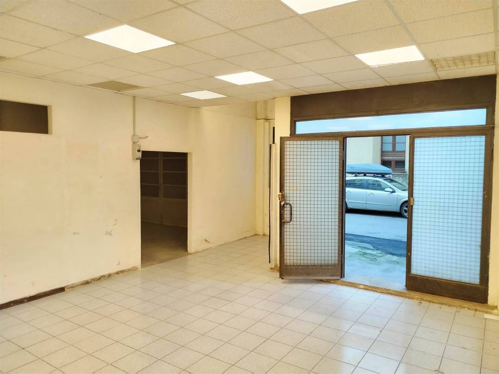 Laboratorio viale giuseppe mazzini, stazione, siena