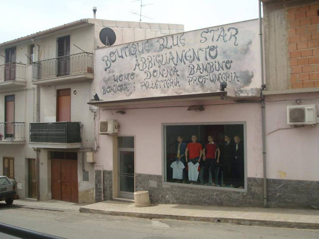 Negozio all'asta via don luigi sturzo 16, san cono