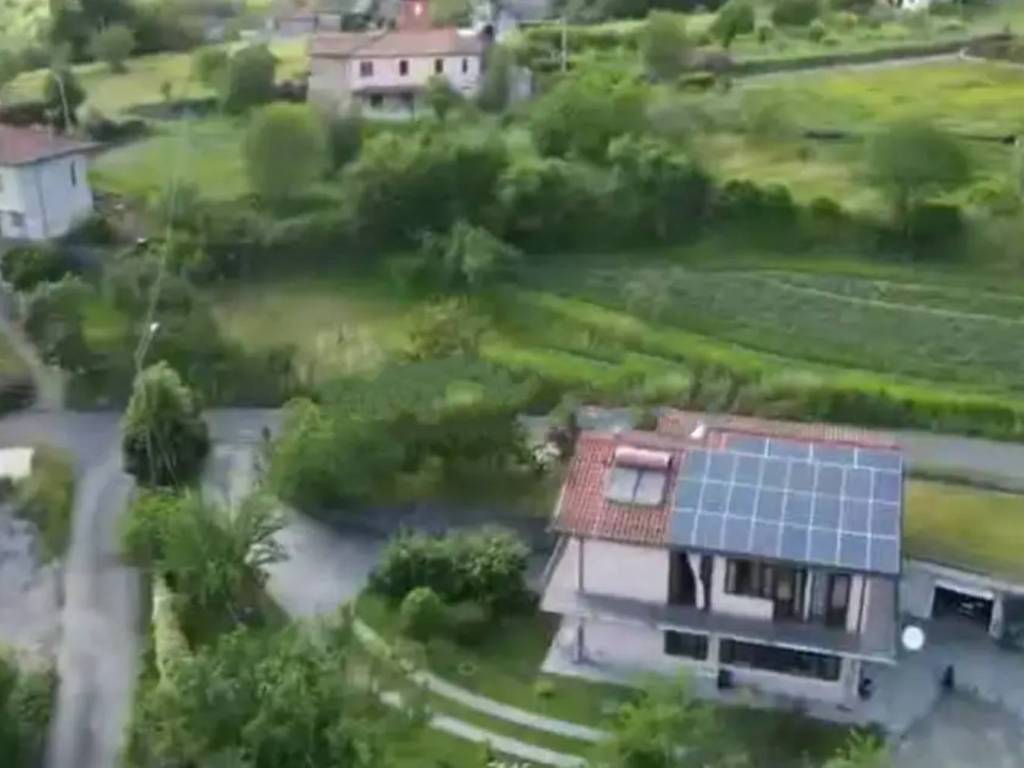 Villa unifamiliare frazione villa, villa, tresana