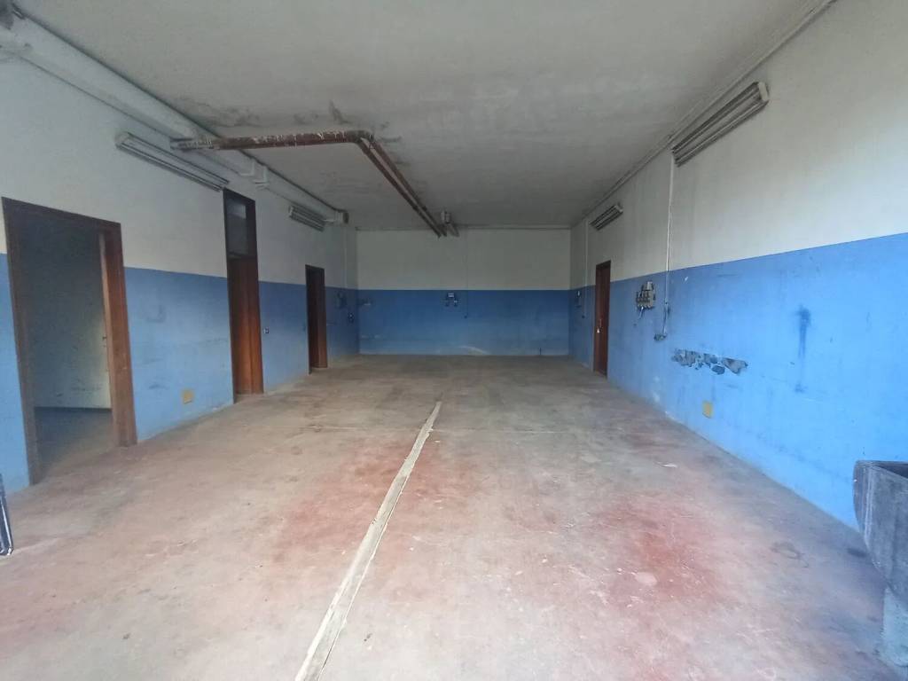 Garage - box, alta val tidone