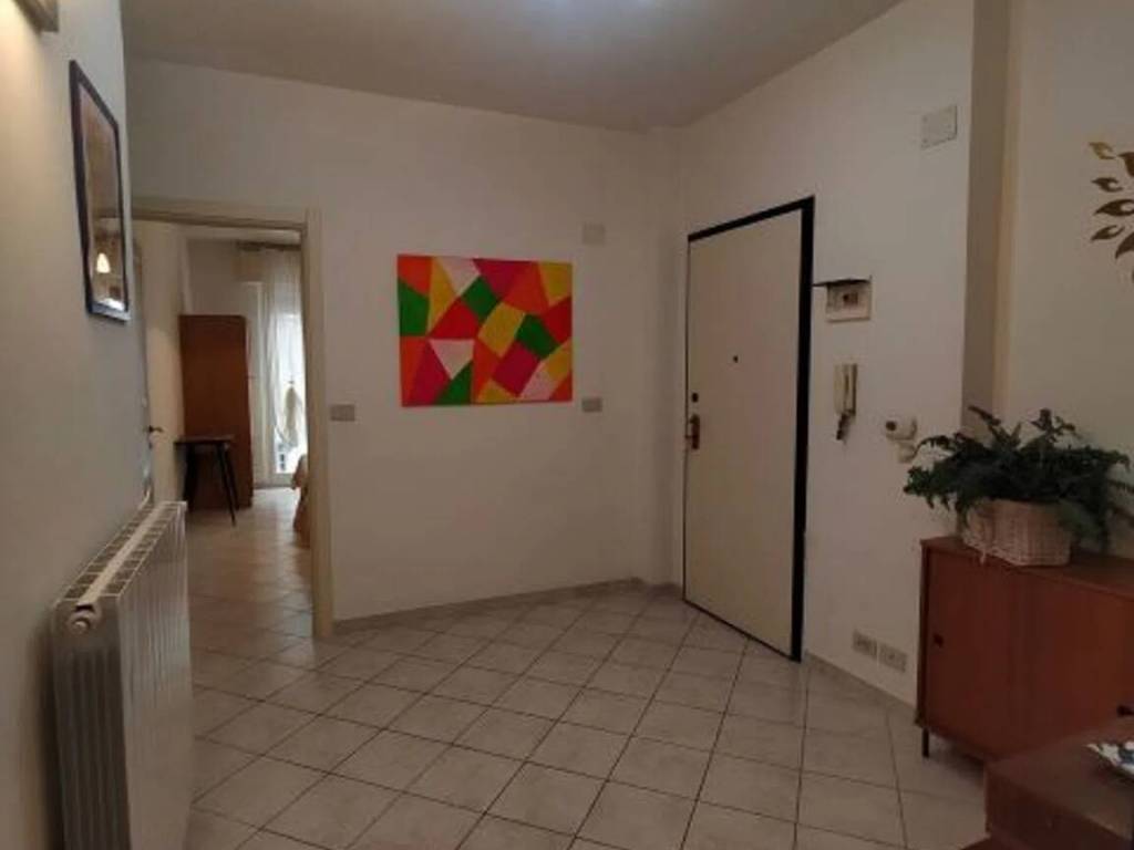 Trilocale piazza bottaro san c., centro, pietra ligure