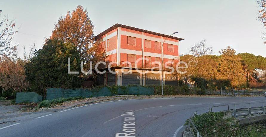 Palazzo - Edificio in vendita a Porcari