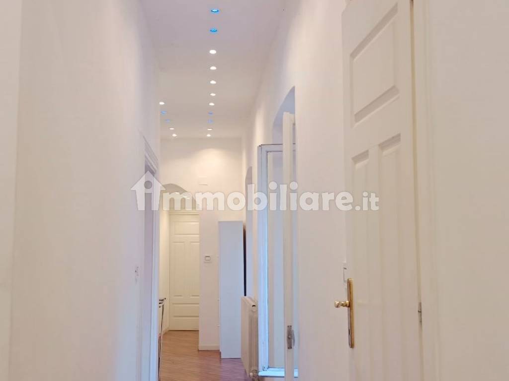 Vendita Appartamento Ponte San Pietro. Quadrilocale in via Alfredo ...