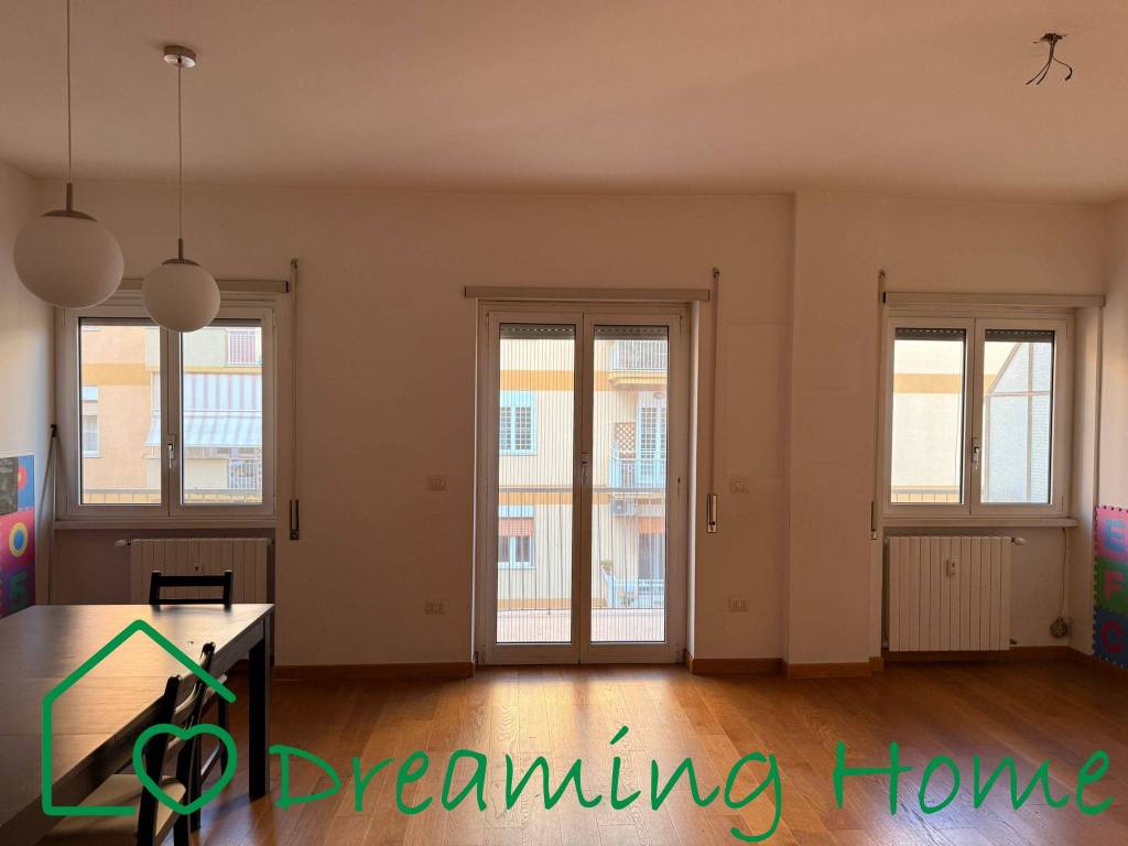 Vendita Appartamento Roma. Quadrilocale, Buono stato, quinto piano, con ...