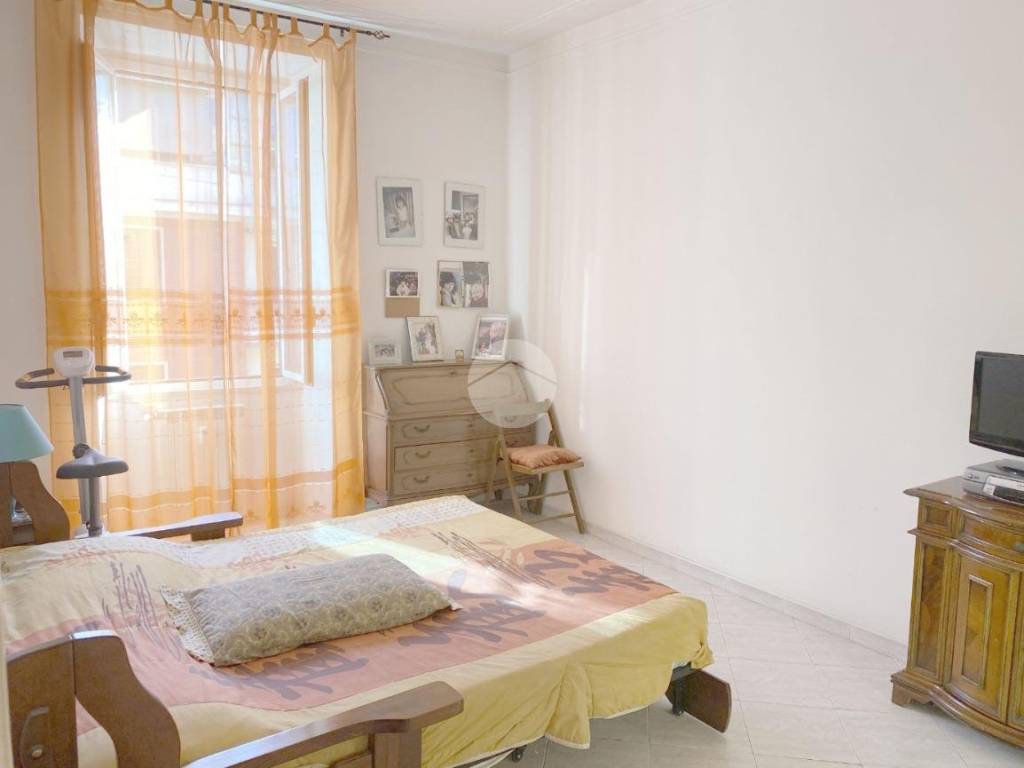 Monolocale via Pasquale Tola, Appio Latino, Roma