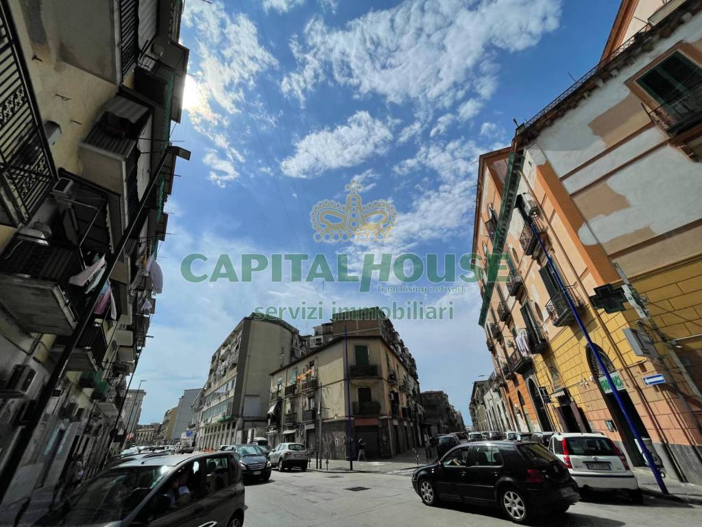 Locale commerciale strada comunale ottaviano 119, san giovanni a teduccio, napoli