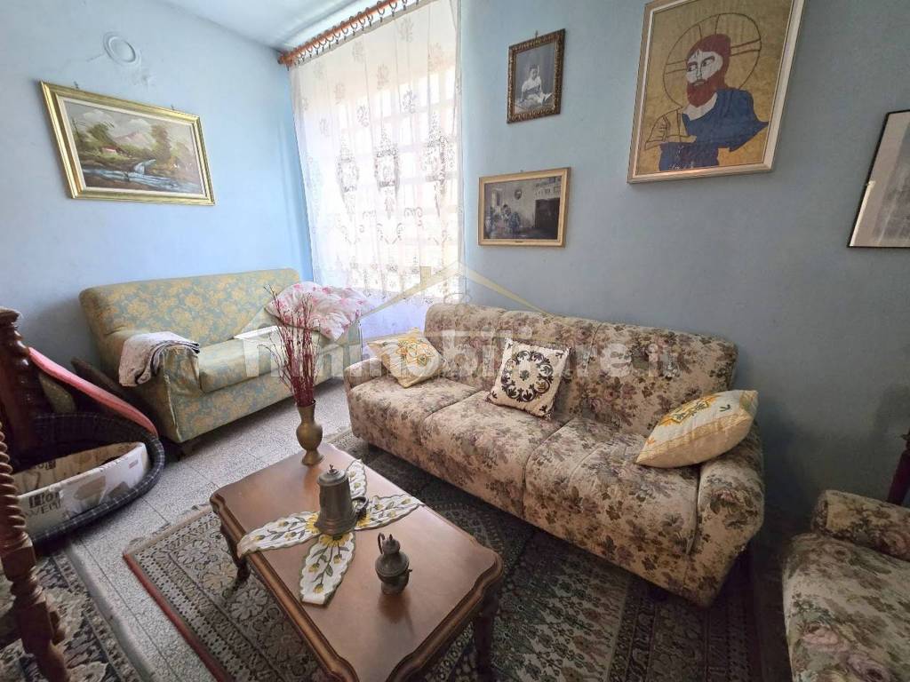 Salone