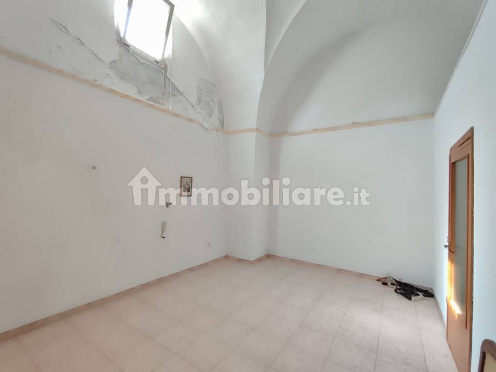 Stanza non arredata