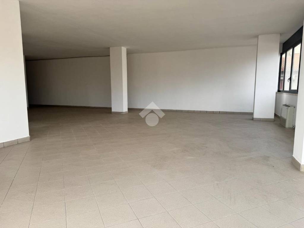 Garage - box corso garibaldi 62, orte scalo, orte