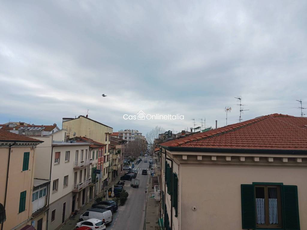 Palazzo - edificio corso giuseppe garibaldi, 24, centro, viareggio