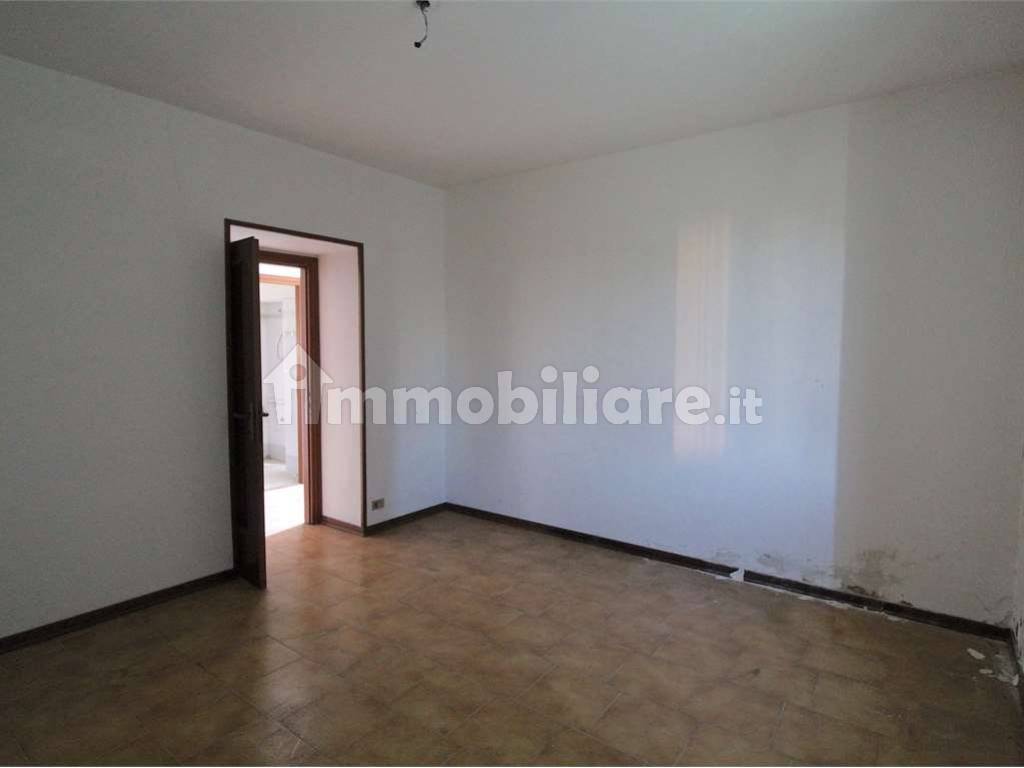 Stanza non arredata