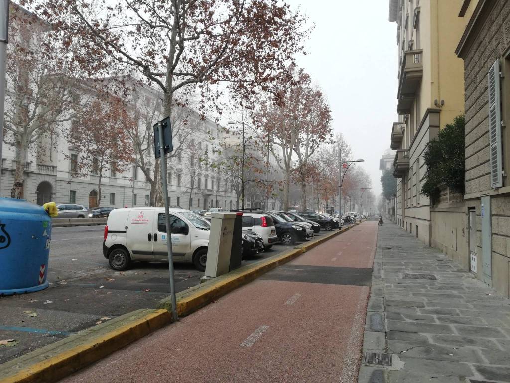 Attività commerciale via camillo benso di cavour 120, san marco - ss annunziata, firenze