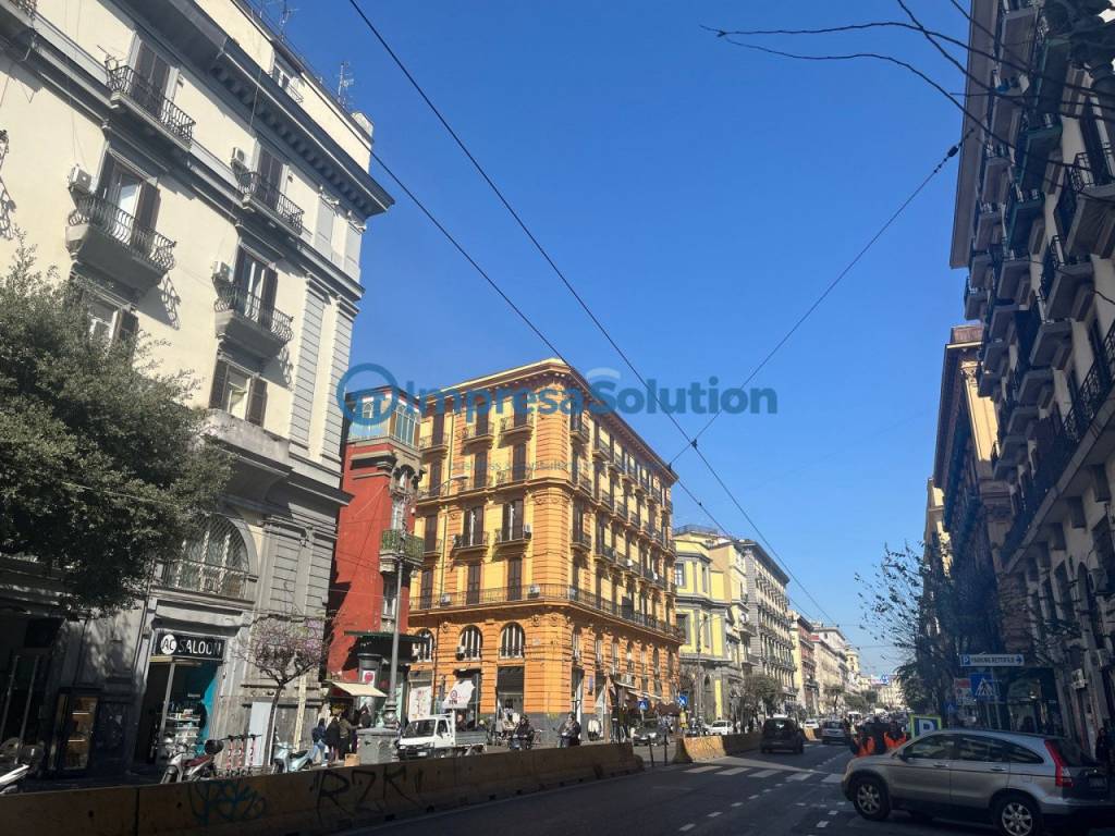 Locale commerciale corso umberto i, mercato, napoli
