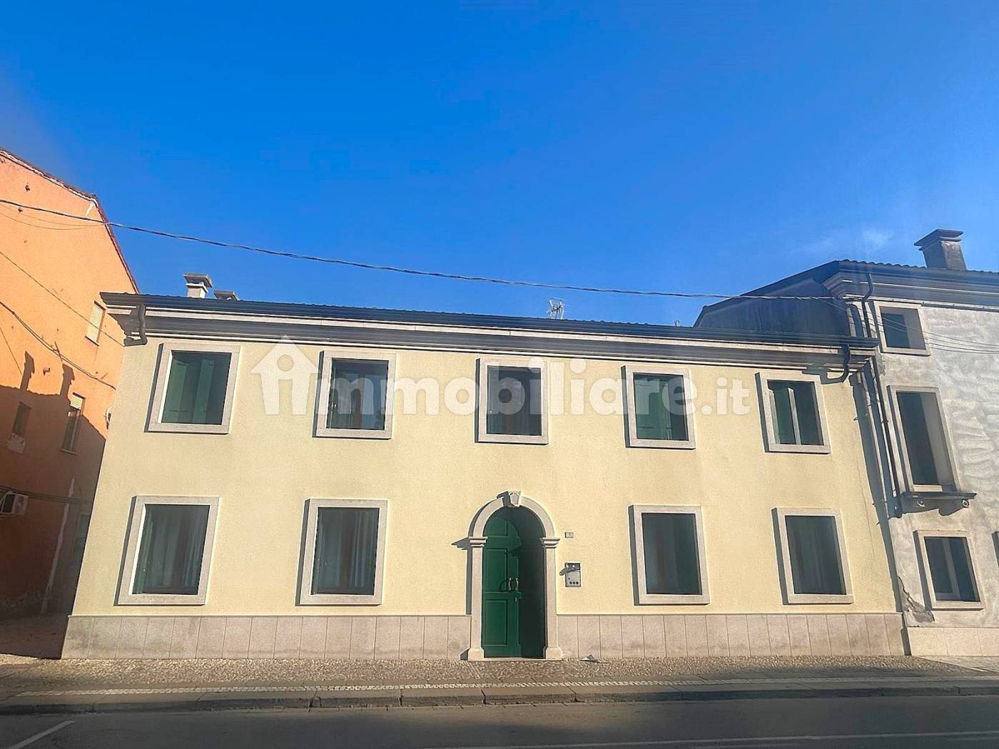 Villa in vendita a Montebello Vicentino