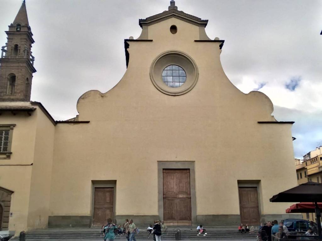 Locale commerciale con laboratorio piazza di santa maria al pignone 3, ponte alla vittoria, firenze