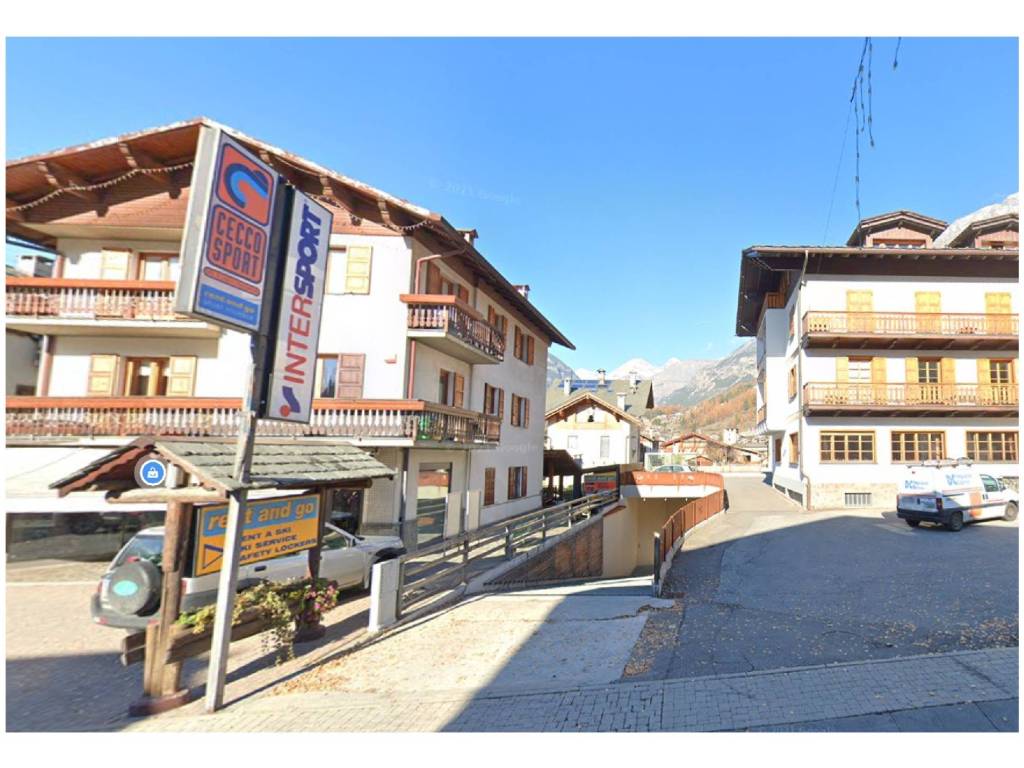 Posto auto - moto via funivie, centro, bormio
