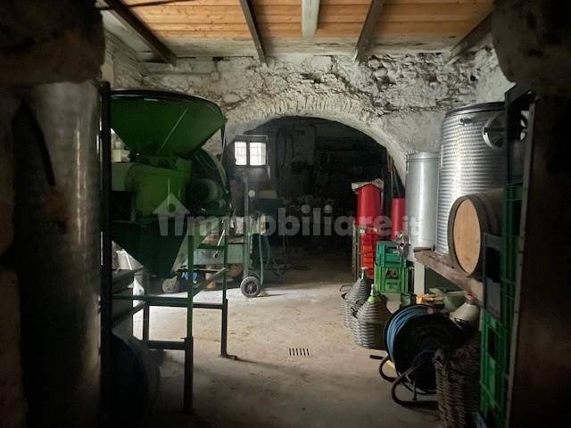 Casa indipendente in vendita a Massa